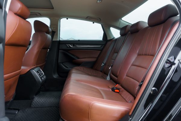 HONDA ACCORD 2.0 HYBRID TECH AT 2021 (9กด1812) - Image 14