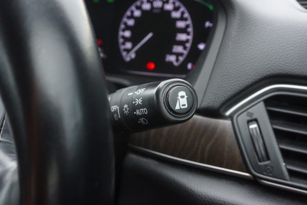HONDA ACCORD 2.0 HYBRID TECH AT 2021 (9กด1812) - Image 29