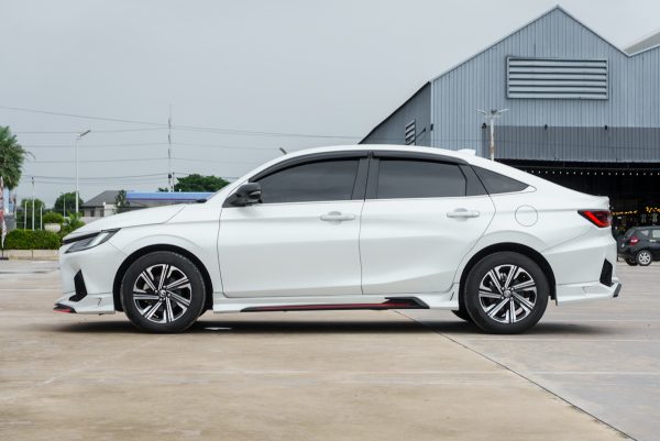 TOYOTA YARIS ATIV 1.2 PREMIUM LUXURY AT 2023 (4ขจ9395) - Image 7