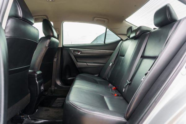 TOYOTA ALTIS 1.8 ESPORT OPTION AT 2019 - Image 14