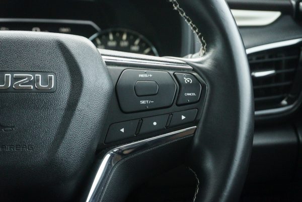 ISUZU MU-X 1.9 ELEGANT AT 2022 - Image 25