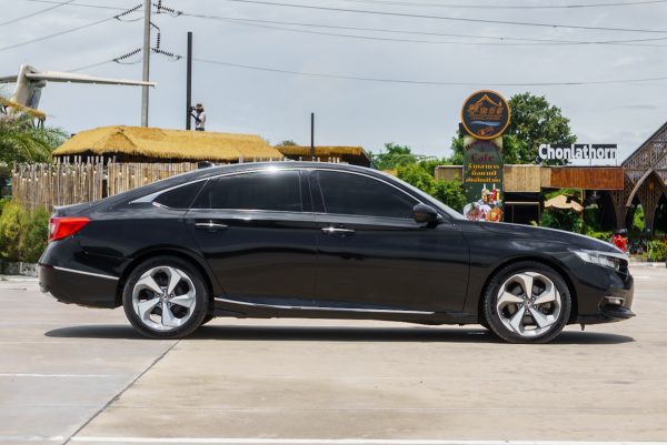HONDA ACCORD 2.0 HYBRID AT 2021 - Image 6