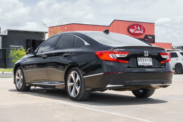 HONDA ACCORD 2.0 HYBRID AT 2021 - Image 8
