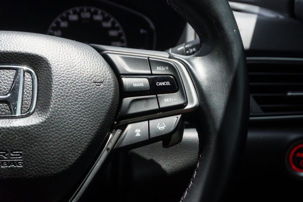 HONDA ACCORD 2.0 HYBRID AT 2021 - Image 22