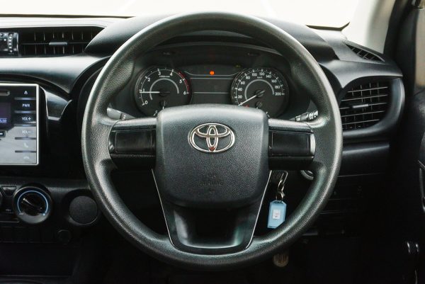 TOYOTA REVO SMARTCAB 2.4 J MT 2016 (1ฒศ4483) - Image 17