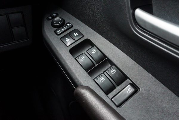 TOYOTA YARIS ATIV 1.2 SMART AT 2022 - Image 20