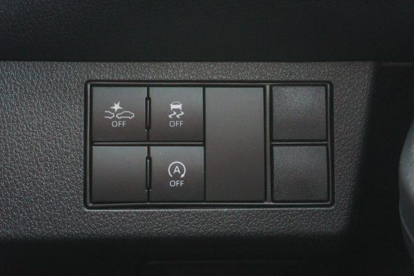 TOYOTA YARIS ATIV 1.2 SMART AT 2022 - Image 21