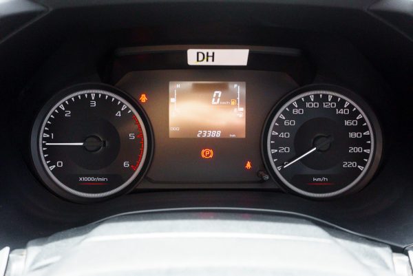 ISUZU D-MAX CAB 4 HI-LANDER 1.9 L DA MT 2023 - Image 29