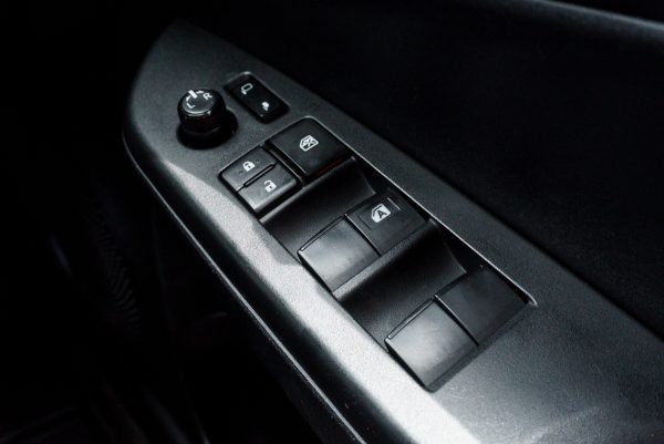 TOYOTA YARIS 1.2 E AT 2018 (7กส5337) - Image 19