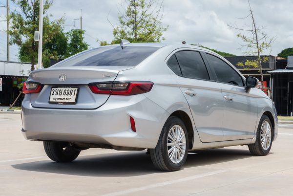 HONDA CITY 1.0 V AT 2022 จด 2023 (3ขย6991) - Image 10
