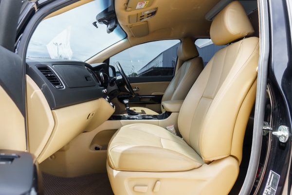 KIA GRAND CARNIVAL 2.2 EX AT ปี 2020 - Image 18