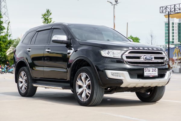 FORD EVEREST 3.2 TITANIUM PLUS 4WD AT ปี 2016 - Image 5