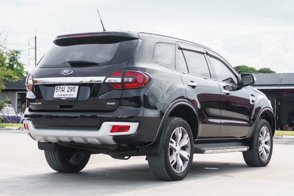 FORD EVEREST 3.2 TITANIUM PLUS 4WD AT ปี 2016 - Image 10
