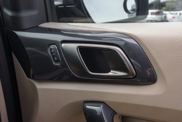 FORD EVEREST 3.2 TITANIUM PLUS 4WD AT ปี 2016 - Image 28