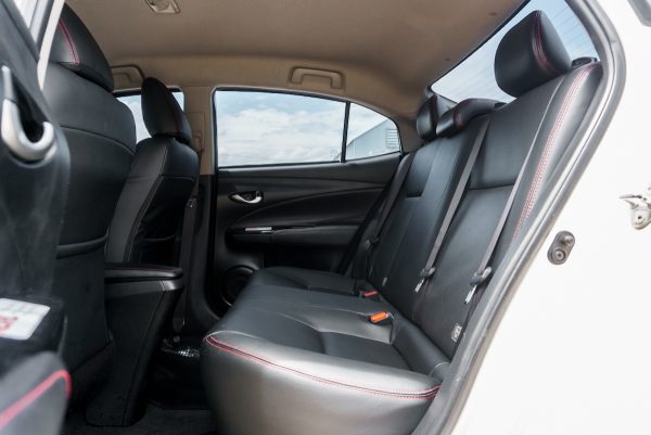 TOYOTA YARIS ATIV 1.2 S+ AT 2019 - Image 13
