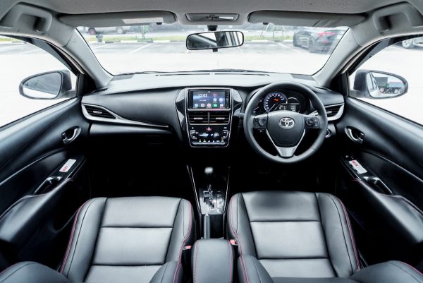 TOYOTA YARIS ATIV 1.2 S+ AT 2019 - Image 15
