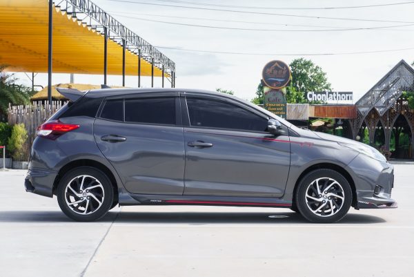 TOYOTA YARIS 1.2 SPORT AT 2021 - Image 6