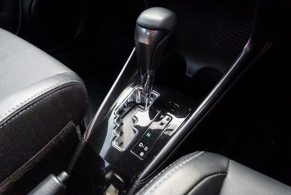 TOYOTA YARIS 1.2 SPORT AT 2021 - Image 24