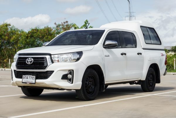 TOYOTA REVO 2.4 CAB4 Z EDITION J PLUS MT ปี2020 - Image 3