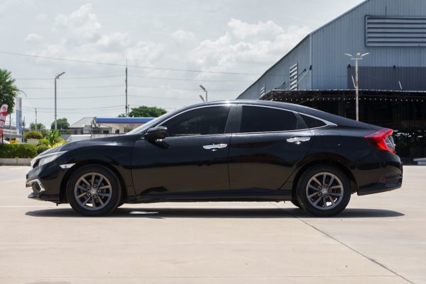 HONDA CIVIC 1.8 EL AT ปี 2019 (8กส1301) - Image 7