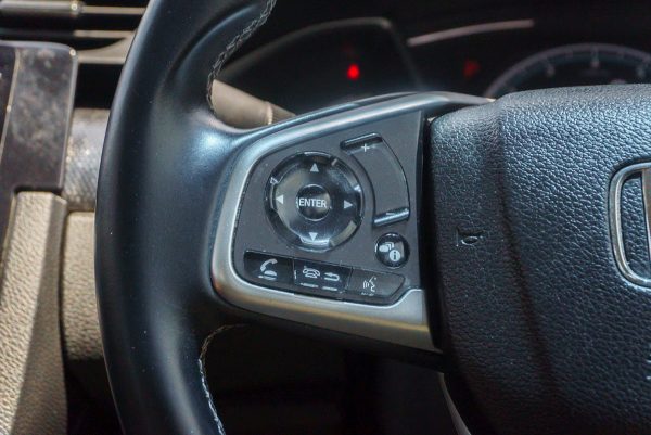 HONDA CIVIC 1.8 EL AT ปี 2019 (8กส1301) - Image 17