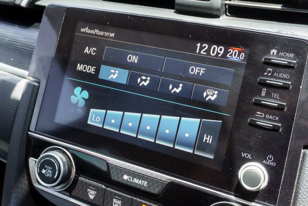 HONDA CIVIC 1.8 EL AT ปี 2019 (8กส1301) - Image 27