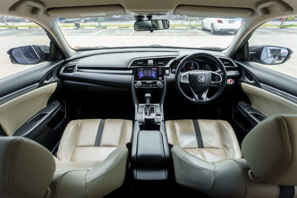 HONDA CIVIC 1.8 EL AT ปี 2019 (9กฎ2573) - Image 16