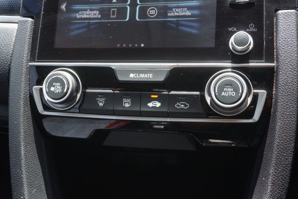 HONDA CIVIC 1.8 EL AT ปี 2019 (8กล3940) - Image 28