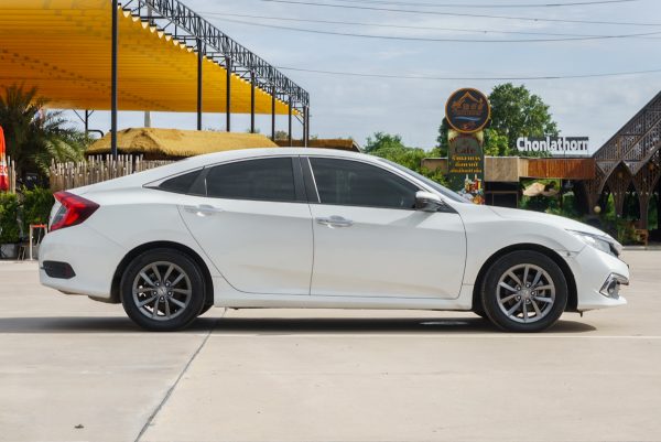 HONDA CIVIC 1.8 EL AT ปี 2019 (9กค8483) - Image 6