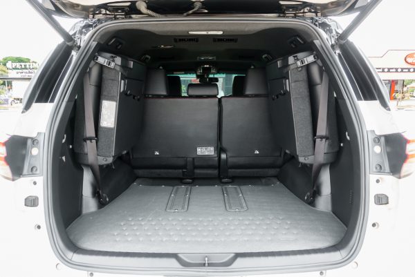 TOYOTA FORTUNER 2.8 GR SPORT 4WD AT ปี 2022 - Image 14