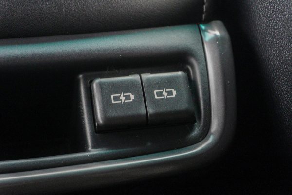TOYOTA FORTUNER 2.8 GR SPORT 4WD AT ปี 2022 - Image 18