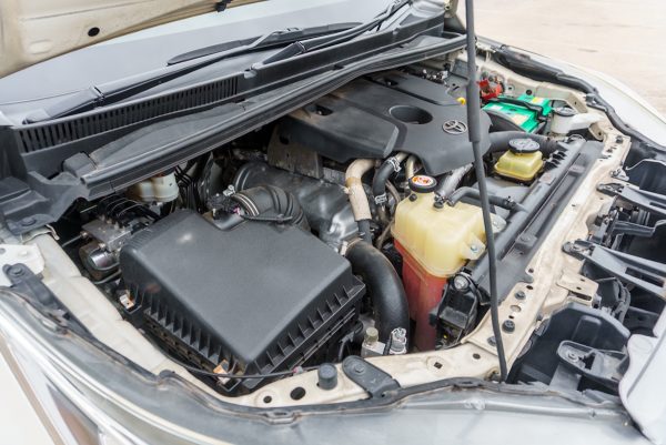 TOYOTA INNOVA 2.8 CRYSTA V AT 2017 - Image 38