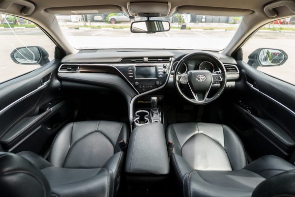 TOYOTA CAMRY 2.0 G AT ปี 2018 (5กณ8143) - Image 15