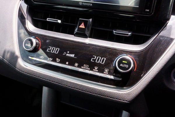 TOYOTA COROLLA CROSS 1.8 HYBRID SMART ปี2022 - Image 26