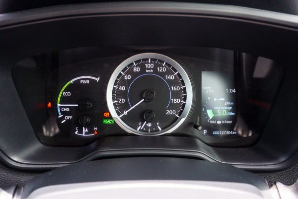 TOYOTA COROLLA CROSS 1.8 HYBRID SMART ปี2022 - Image 31