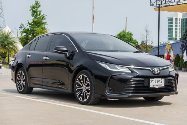 TOYOTA ALTIS 1.8 SPOTS AT ปี2021 - Image 5