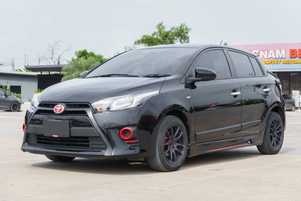 TOYOTA YARIS 1.2J AT ปี 2016 - Image 3