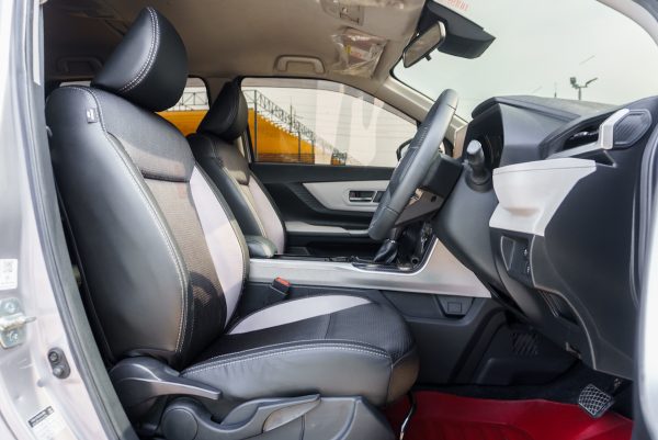 TOYOTA VELOZ 1.5 PREMIUM AT ปี 2022 - Image 11