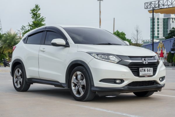 HONDA HR-V 1.8 E AT ปี 2015 - Image 5