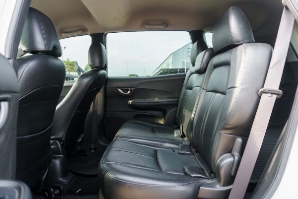 HONDA BR-V 1.5 V AT ปี2020 (9กฬ4044) - Image 13