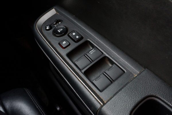 HONDA BR-V 1.5 V AT ปี2020 (9กฬ4044) - Image 18
