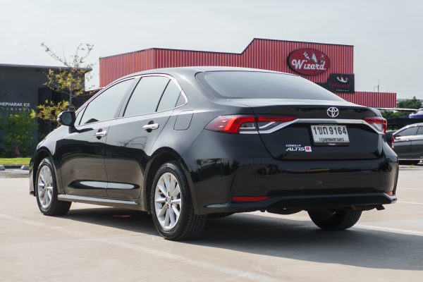 TOYOTA ALTIS 1.6 G AT ปี2021 - Image 8