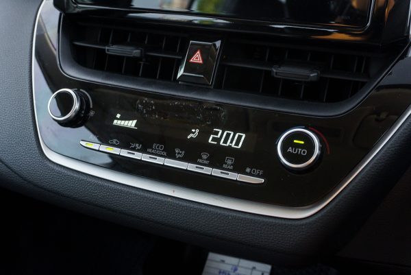 TOYOTA ALTIS 1.6 G AT ปี2021 - Image 22