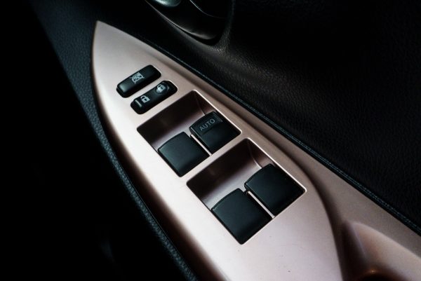 TOYOTA VIOS 1.5 MID AT ปี 2019 - Image 18