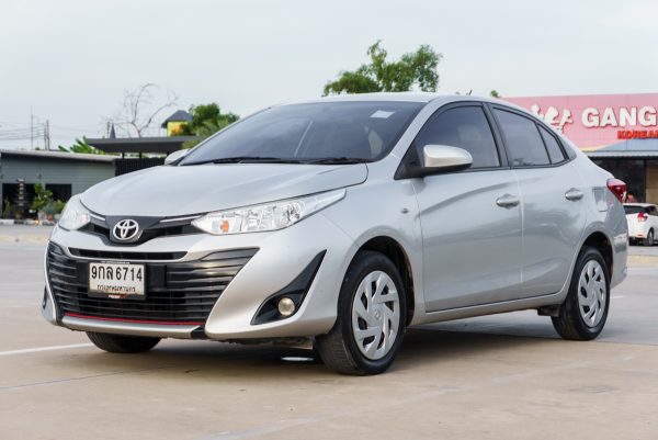 TOYOTA YARIS ATIV 1.2 ENTRY AT ปี 2020 - Image 3