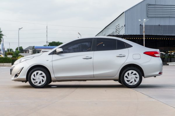 TOYOTA YARIS ATIV 1.2 ENTRY AT ปี 2020 - Image 6