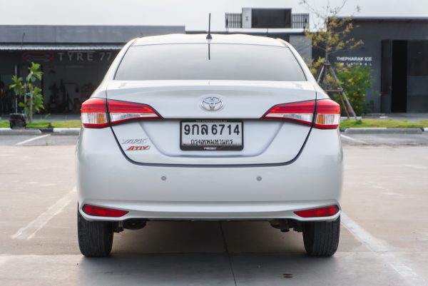 TOYOTA YARIS ATIV 1.2 ENTRY AT ปี 2020 - Image 9