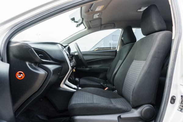 TOYOTA YARIS ATIV 1.2 ENTRY AT ปี 2020 - Image 14