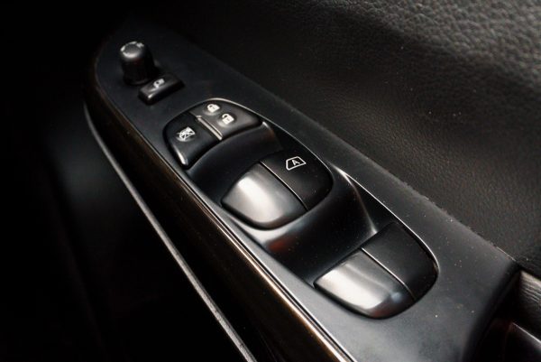 NISSAN TERRA 2.3 VL AT ปี2018 (1ขง6850) - Image 26