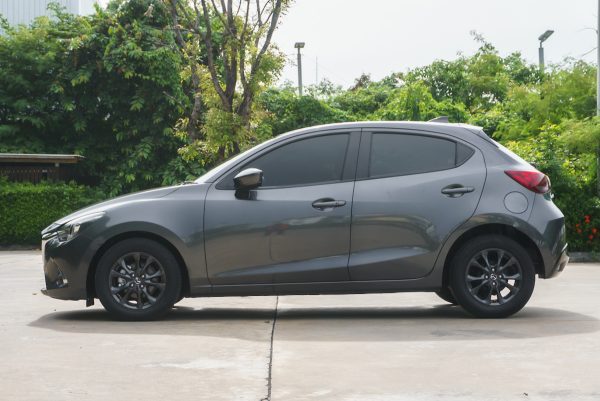 MAZDA 2 1.3 HIGH CONNECT AT ปี 2019 - Image 7